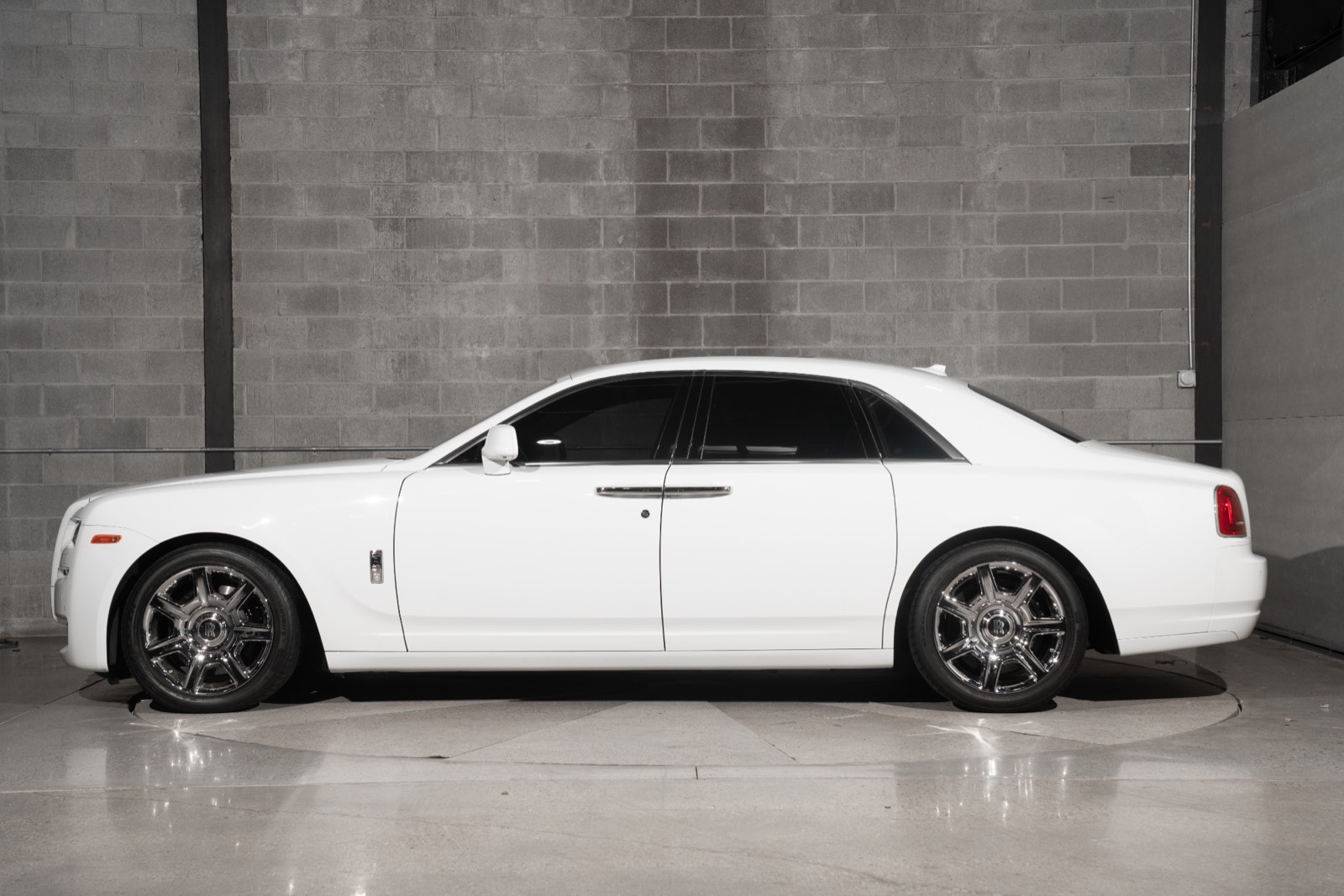 2012 Rolls-Royce Ghost